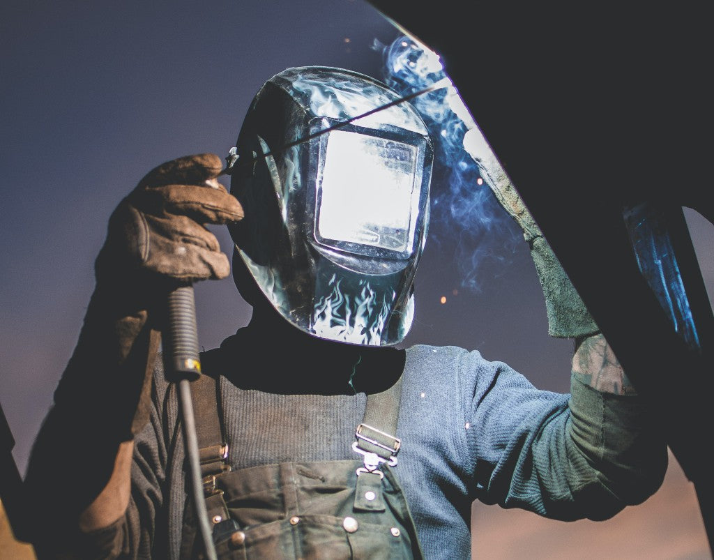 A Quick Guide to Buying Tools in Sandblasting Aluminum Surfaces