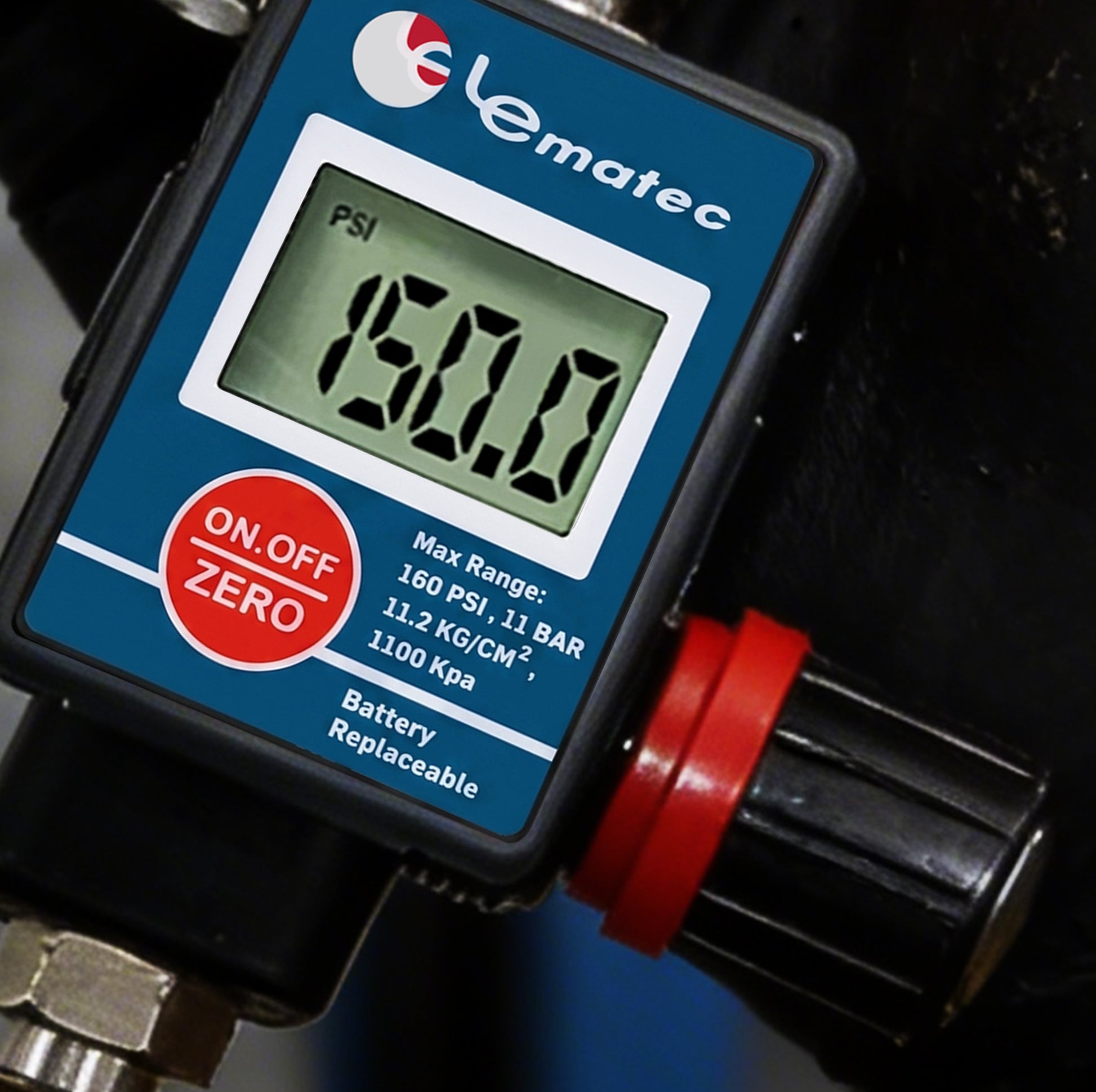 Close-up of the DAR03B LCD at 160.0 PSI beside its max range label and red locking valve ring